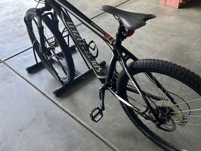 Specialized hard rock