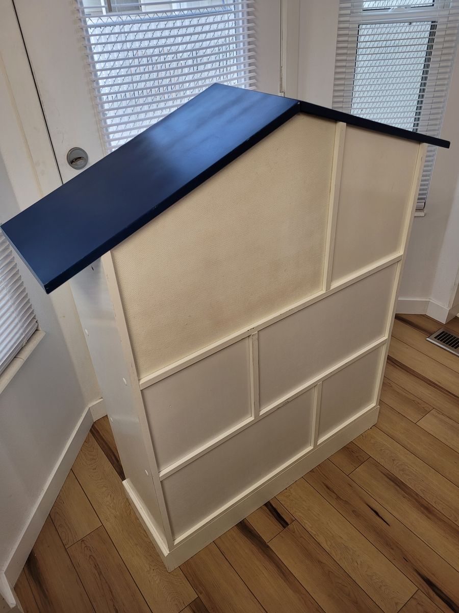 Main image 6