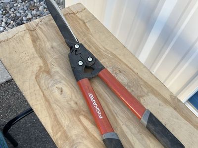 Fiskars Hedger Shears