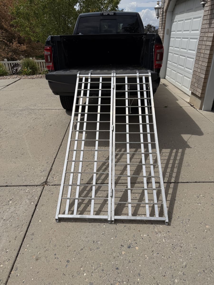 Ox-Lite Aluminum Folding Truck Loading Ramp