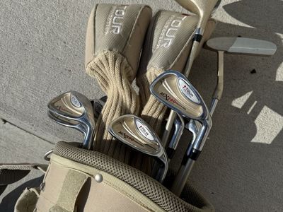 Women’s Tour Collection MX-90 Golf Club Set - Complete Bag with Drivers, Irons, Putter & Headcovers