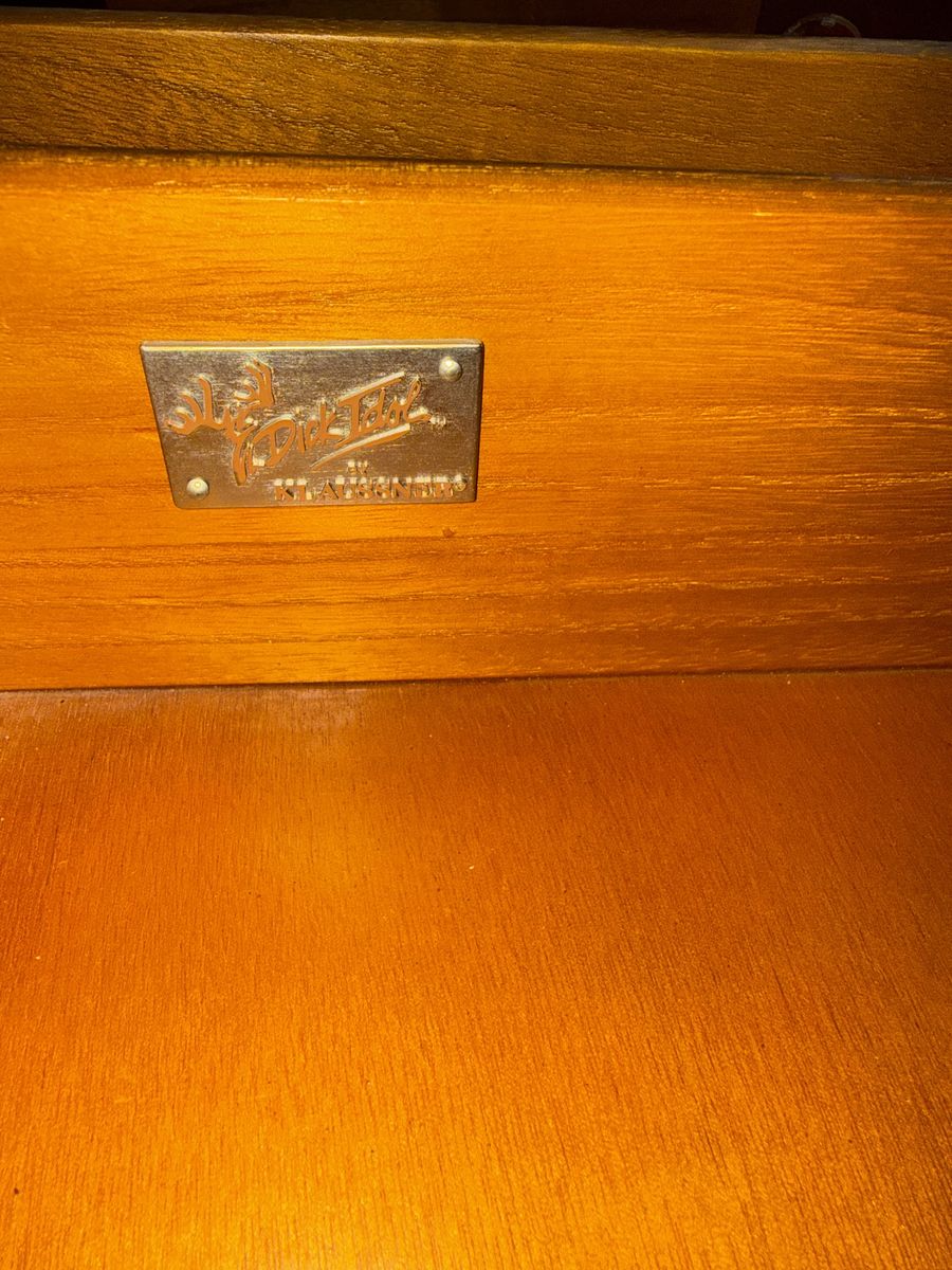 Dick Idol Queen Bedroom Set