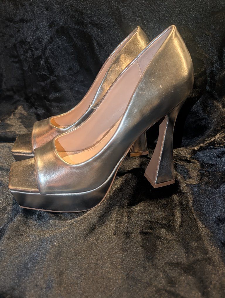 Qupid Silver Open Toe Platform High Heels