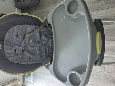 Highchair -10$