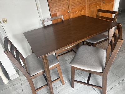 Brand New Dining Set