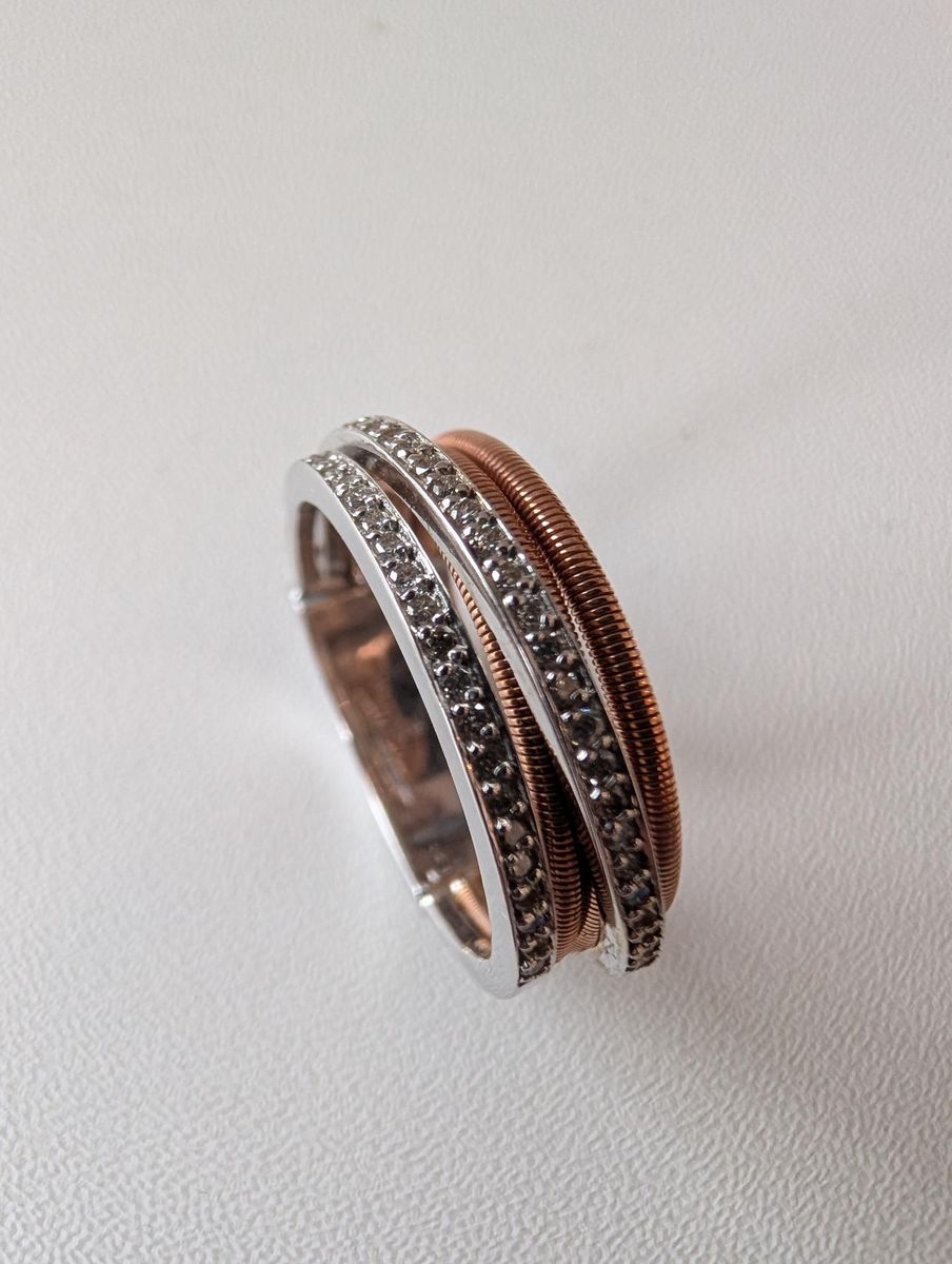 18KT rose and white gold ring size 9 / 9.5