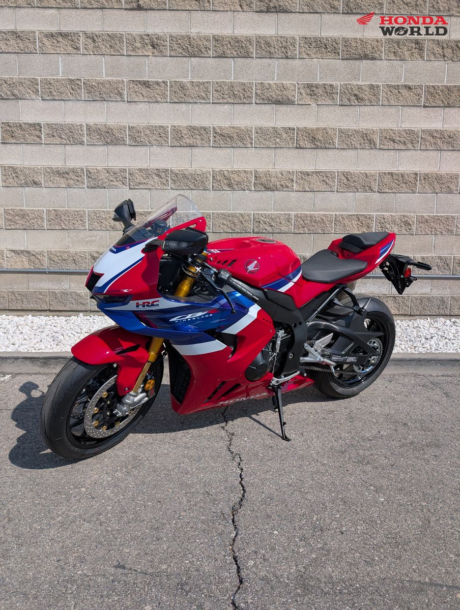 2026 Honda CBR1000RR-R Fireblade