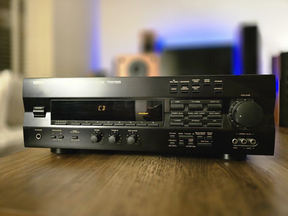 Highly Regarded Yamaha R-V902 Vintage 5.1 Receiver