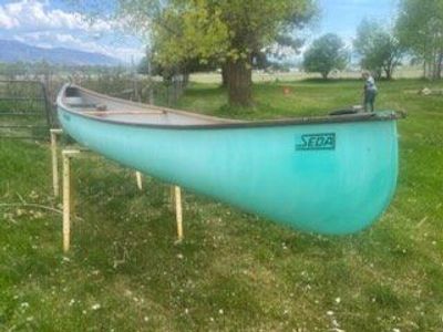 Seda Brand Canoe - Lightweight & Durable for Your Next Water Adventure