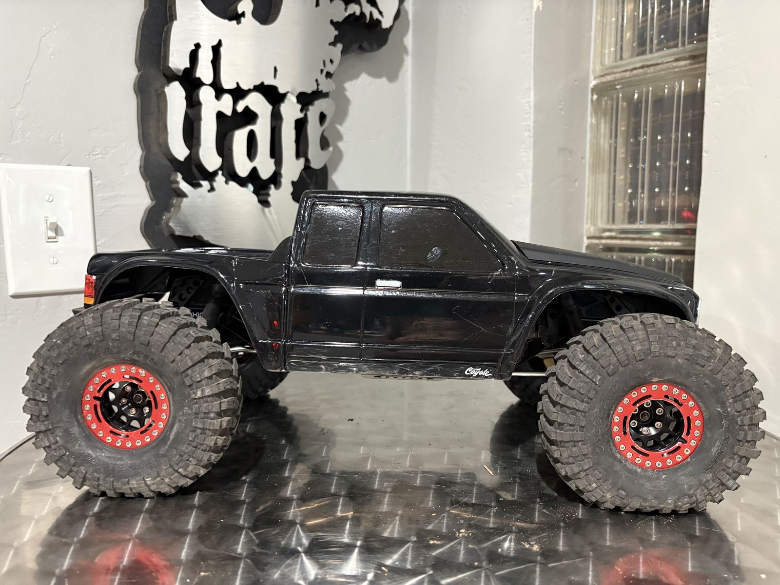 Axial SCX10iii Coyote Brushless