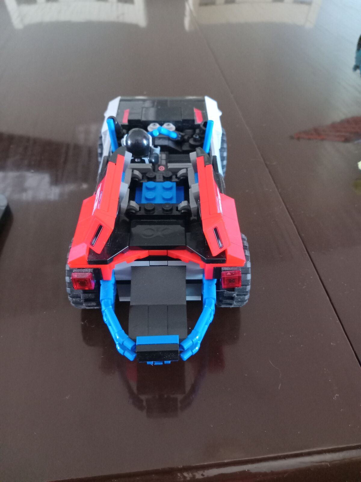 Ford gt Heritage and Bronco R. Lego set