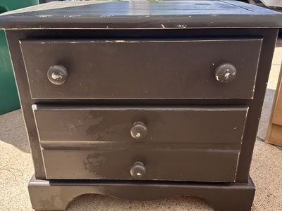 2-drawer side table