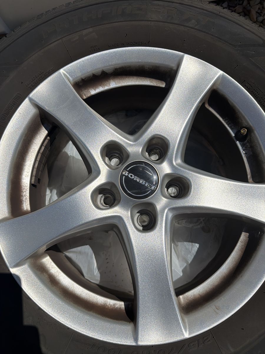 Borbet 5-Spoke Alloy Wheels with Pathfinder Tires 215/70R16 Used