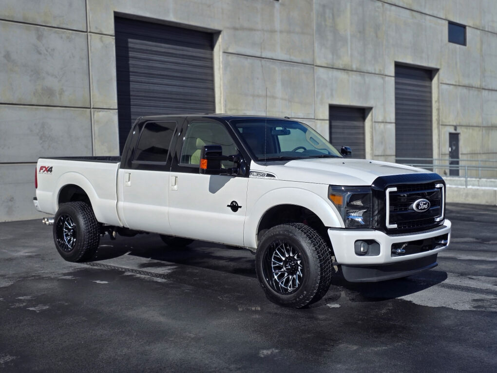 2013 Ford F-350 Super Duty Lariat