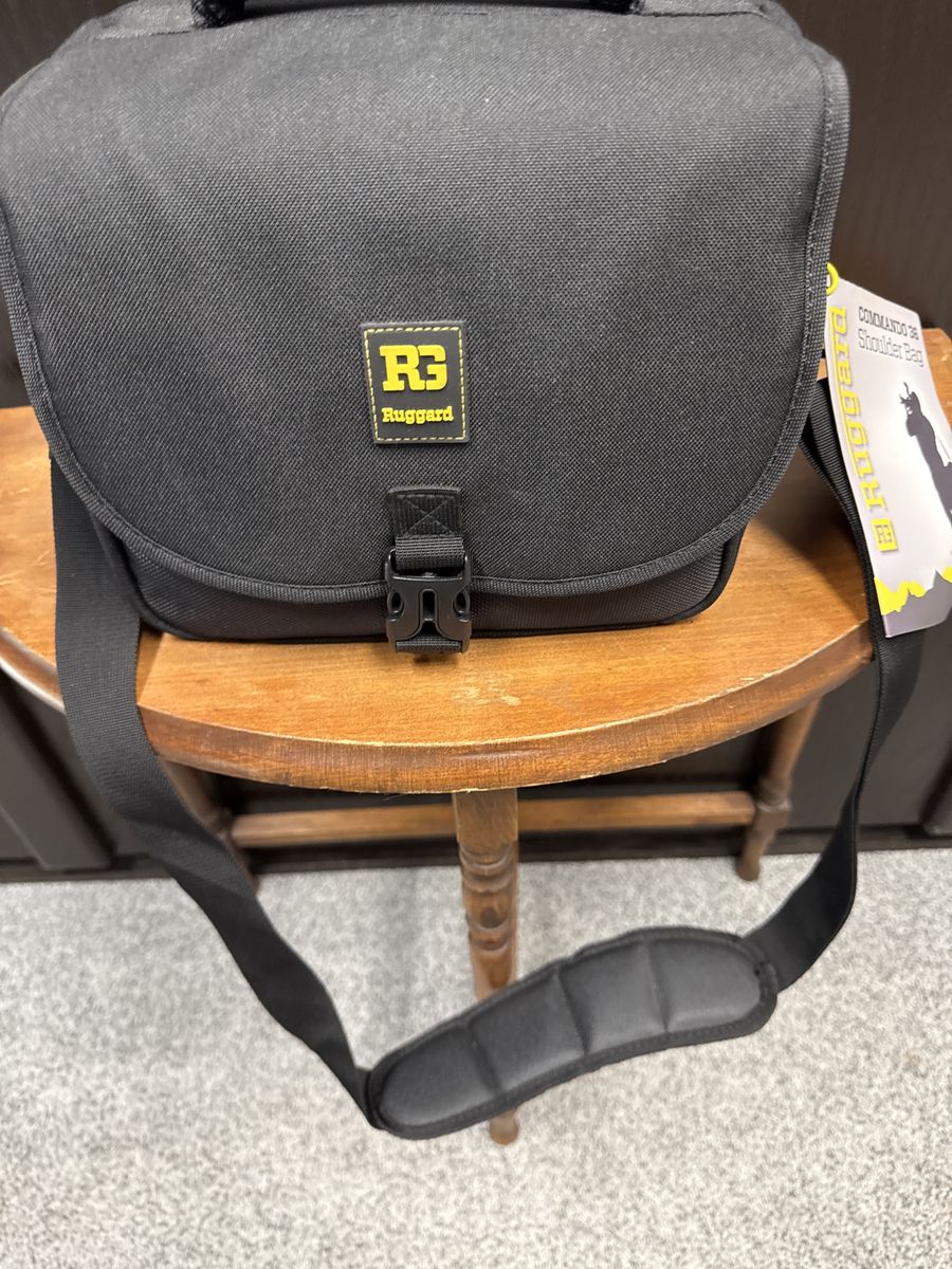 Ruggard commando 36 camera bag - new