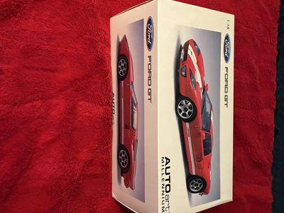 Autoart Millenium Red GT40 1:18