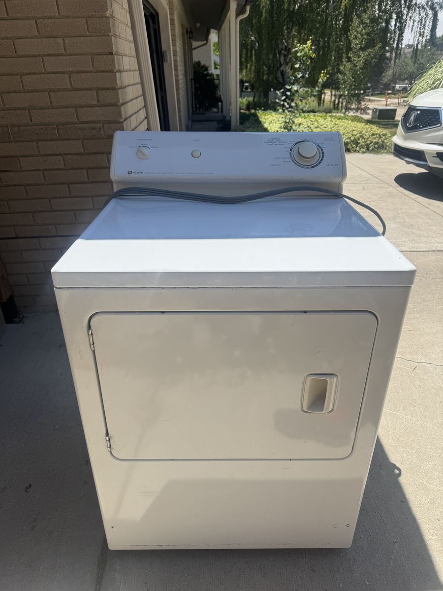 Working Maytag dryer