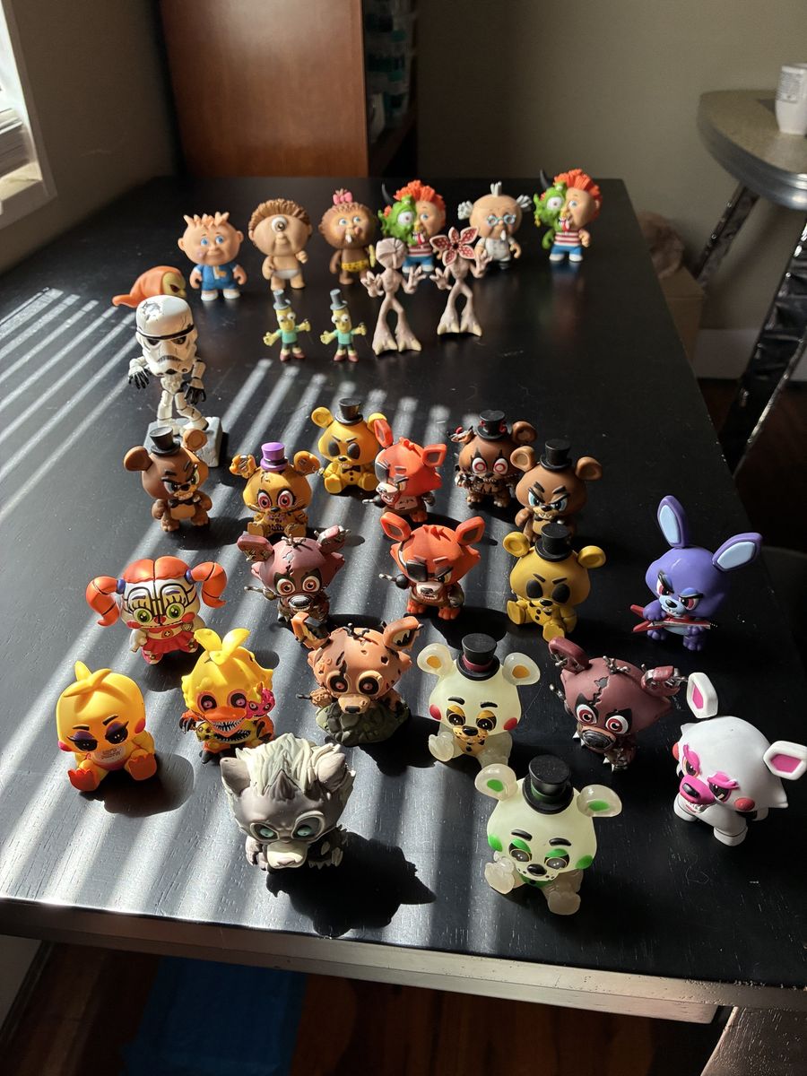 Assorted Funko Mystery Minis Vinyl Figures Five Nights at Freddy's