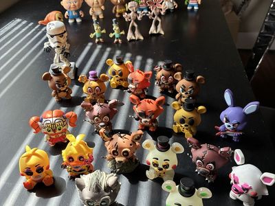 Assorted Funko Mystery Minis Vinyl Figures Five Nights at Freddy's