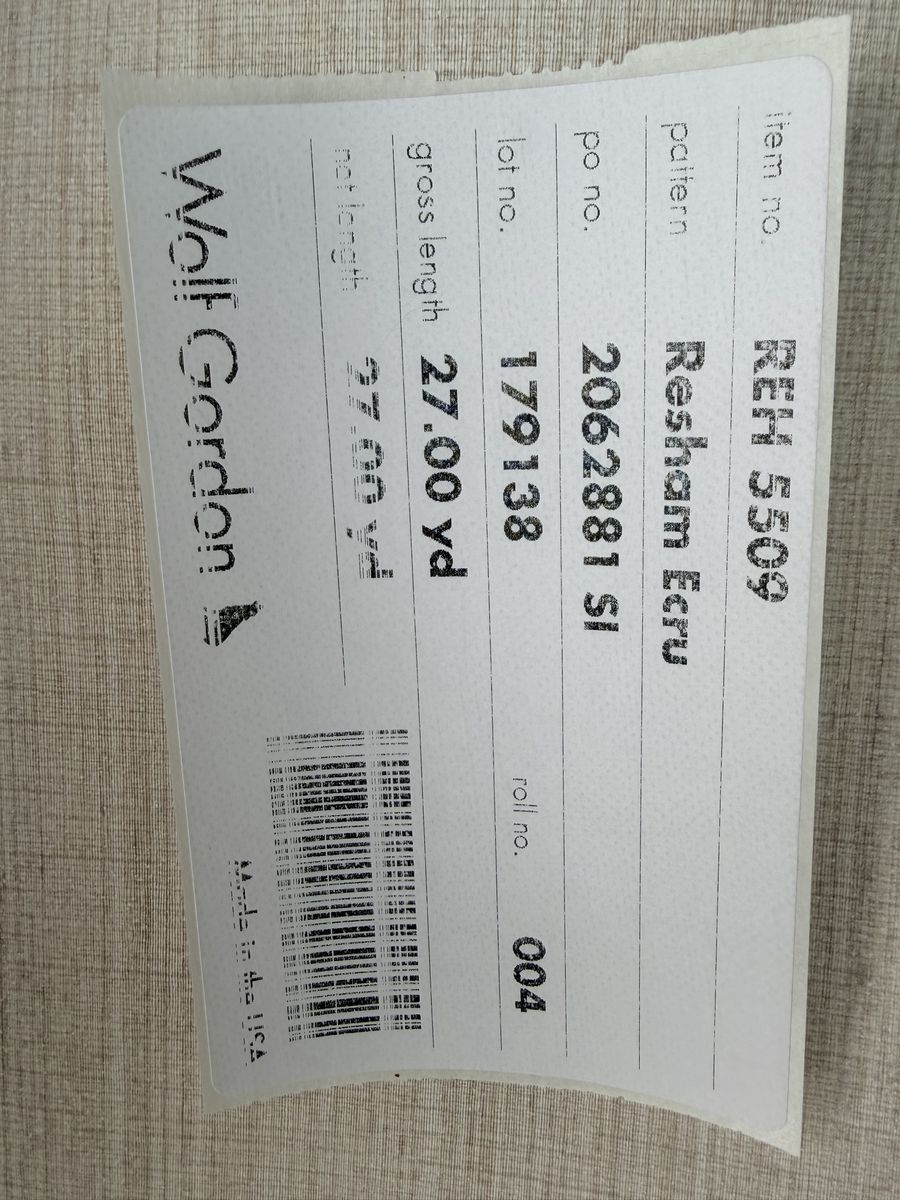 New. Wolf Gordon Beautiful Roll Of Wallpaper 27 Ya