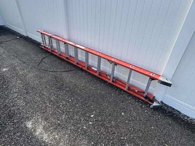 Werner D6220-2 20ft Type IA Fiberglass Extension Ladder - 300 lbs Load Capacity
