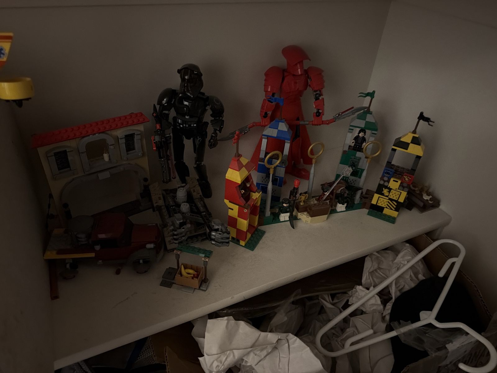 Main image 6