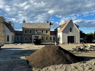 Fast Topsoil Delivery For Sod / Grass Seed