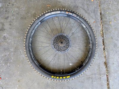 RaceFace Aeffect R 29 inch 12x148 boost with tire