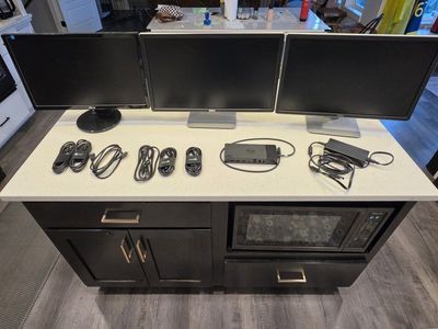 Dell P2314Ht & Asus VE228H 23"/21.5" Monitor Triple Display Setup w/ Dell WD19TB Dock