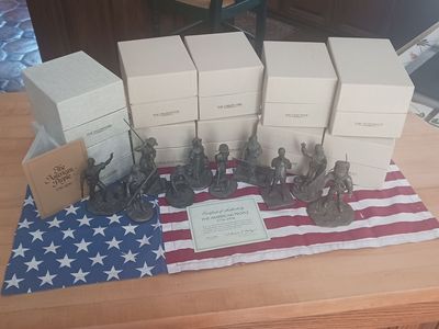 The American People 1776-1976 Franklin Mint Pewter statues