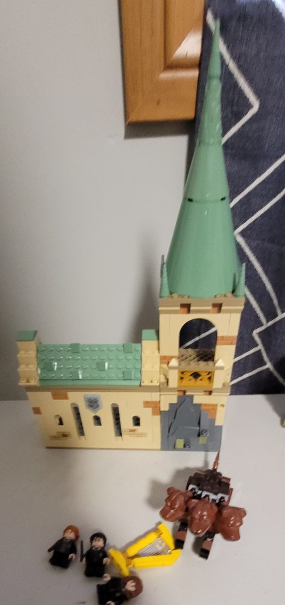 Main image 3