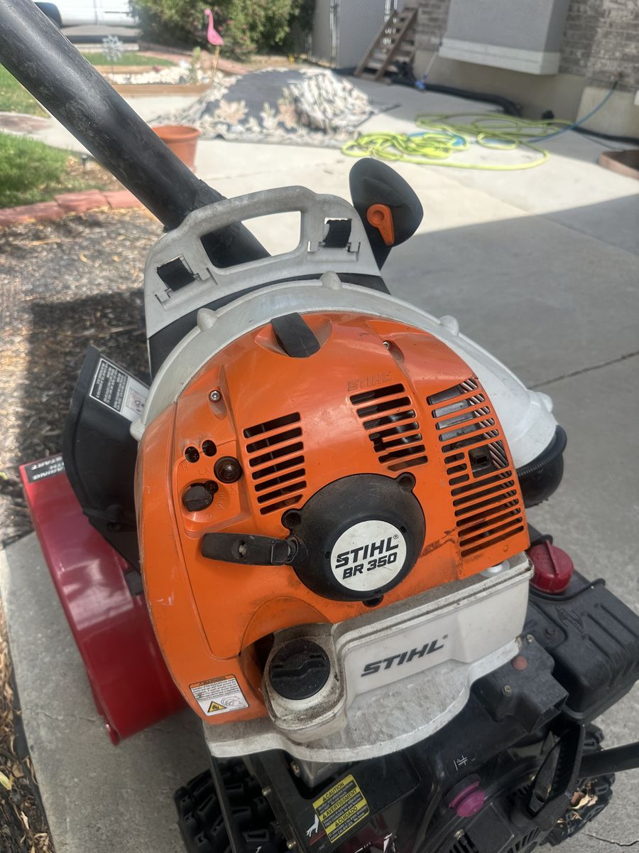 STIHL BR 350 Backpack Blower - Powerful 2-Stroke Gas Leaf Blower, Used Good Condition