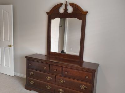 Beautiful queen bedroom set