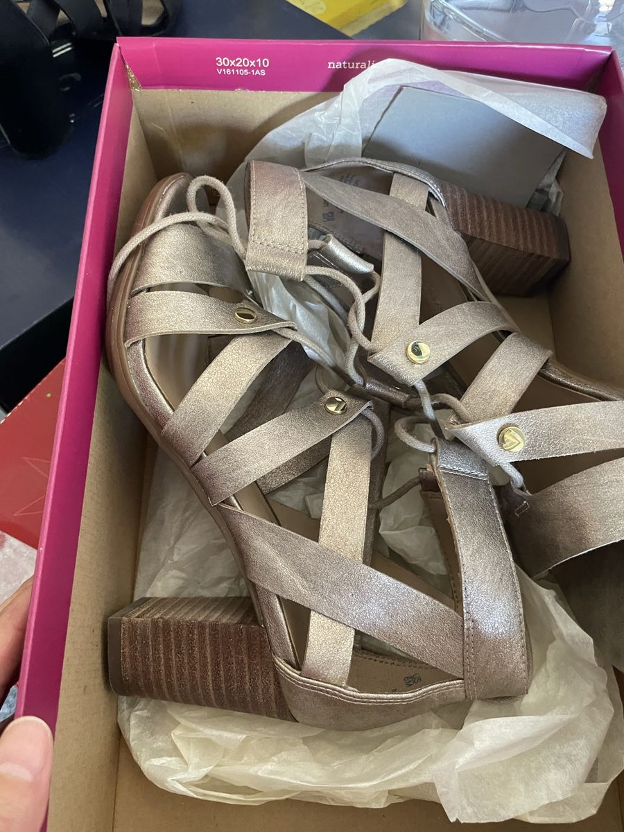 NWT 5pr women shoes sz6