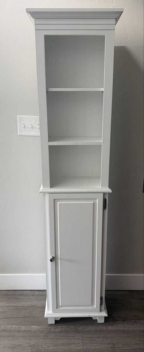 Bathroom or Hallway Cabinet