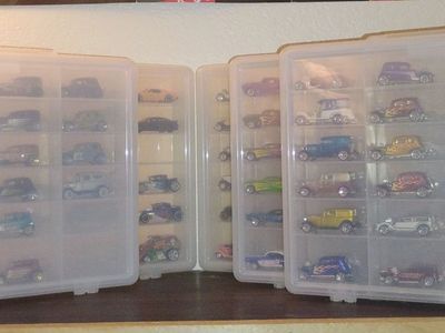 Hot Wheels Premiums, Metal/Metal/Real Riders/Red Lines Amazing Collection