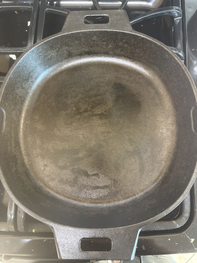 Pampered Chef Cast Iron Skillet