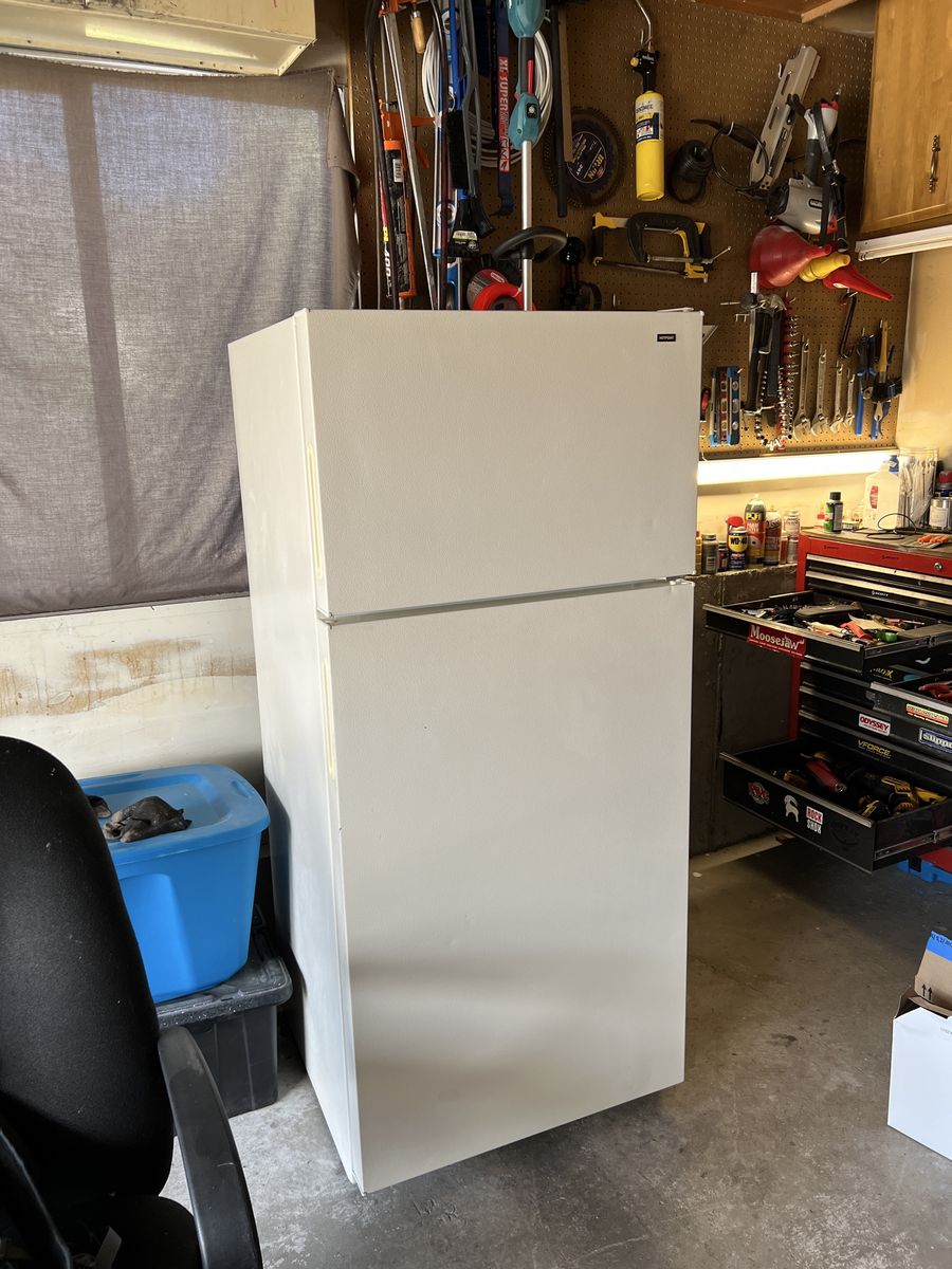 White Top-Freezer Refrigerator - Working Condition