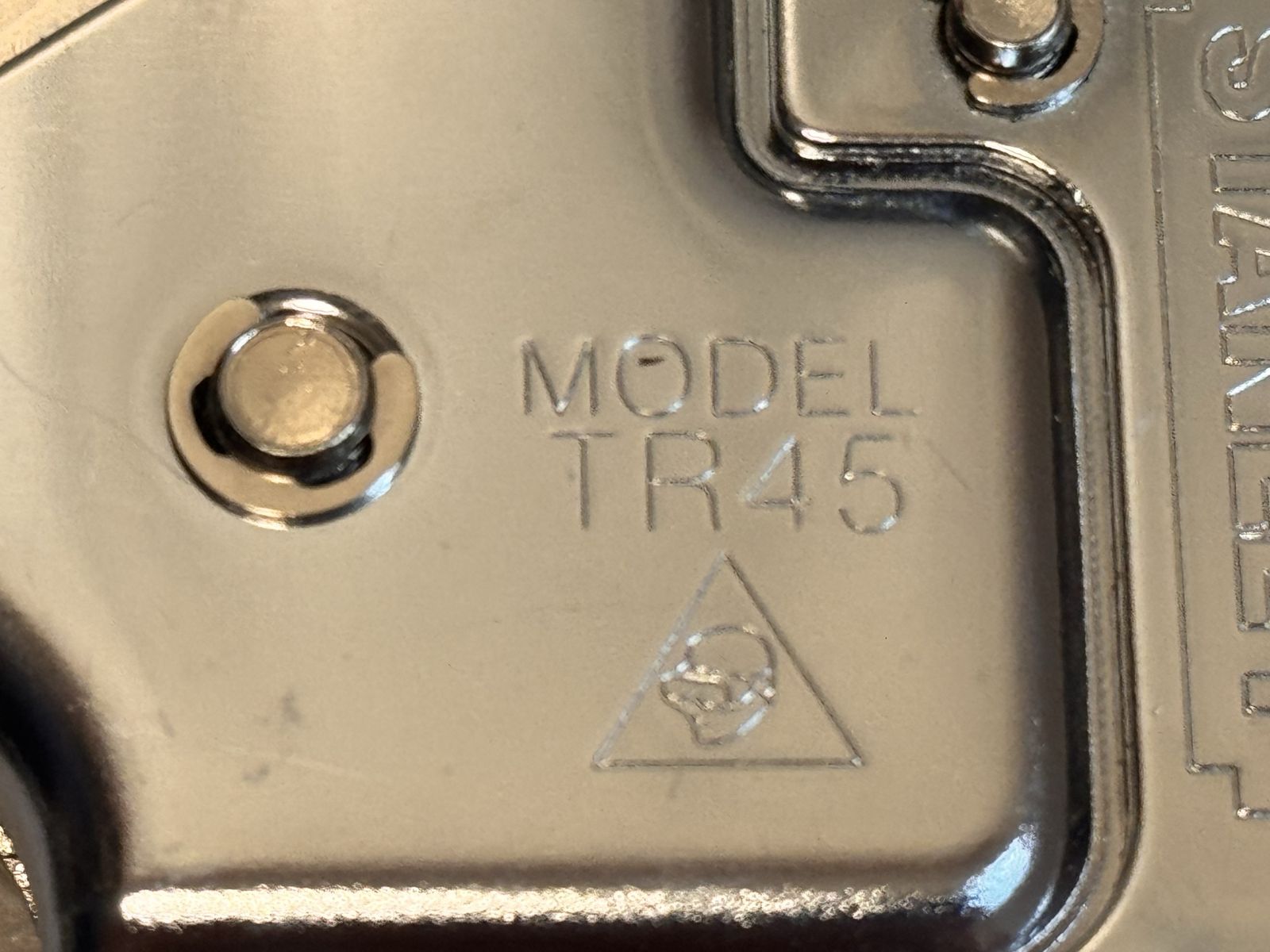 Main image 3