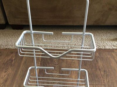 Alunimum shower caddy