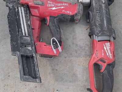 Milwaukee Power Tools
