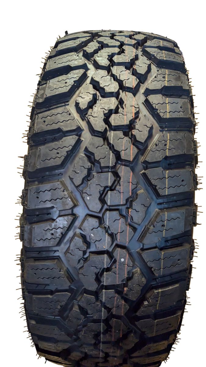 4 KANATI TRAIL HOG A/T-4 BSW LT 315 70 17 121/118Q 10PLY ALL TERRAIN TIRE LTG1731570E