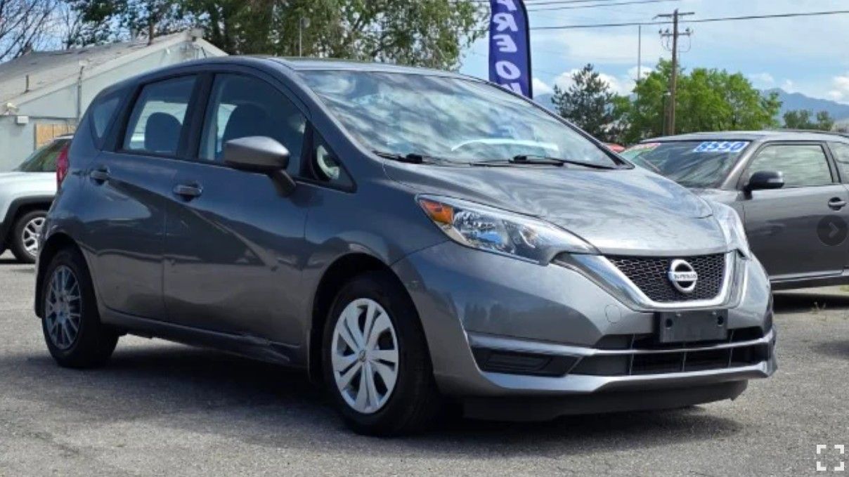2018 Nissan Versa Note SV