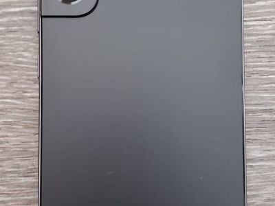 Samsung Galaxy S22 PLUS 5G 128GB - Unlocked