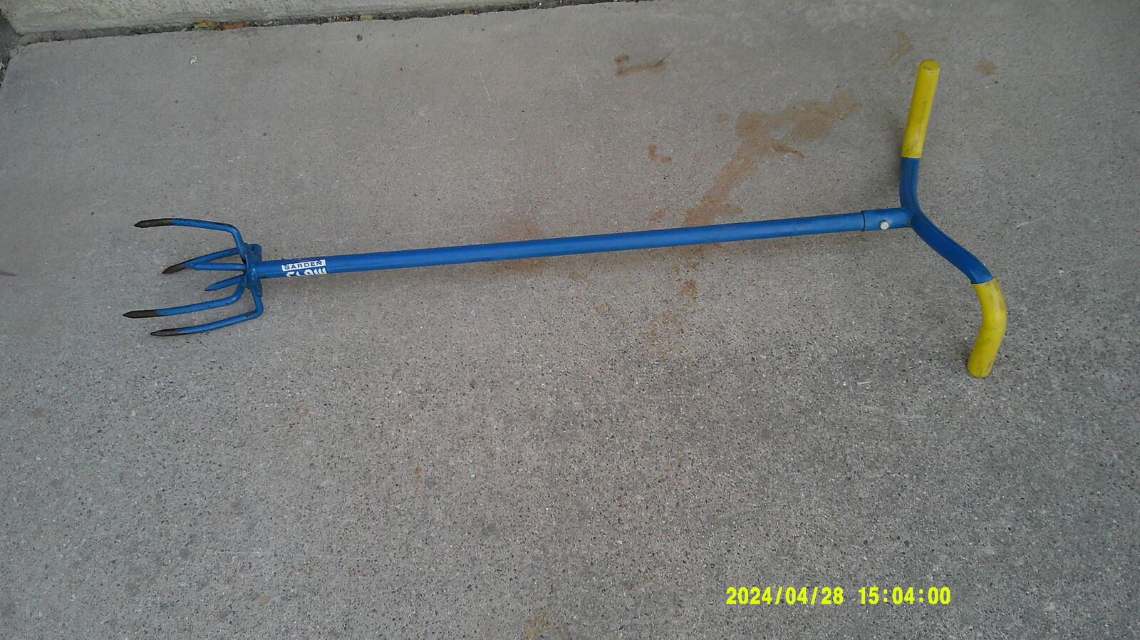 Garden Claw Gold Soil Dirt Twist Cultivator $20