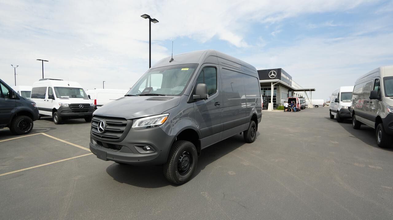 2025 Mercedes-Benz Sprinter 2500