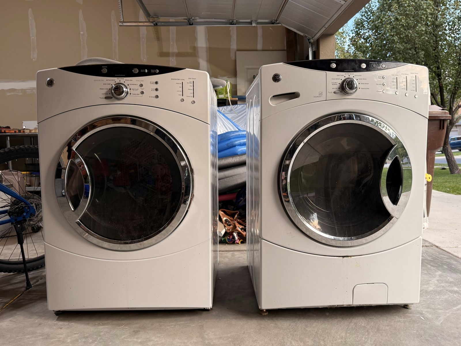 GE Washer and Dryer set