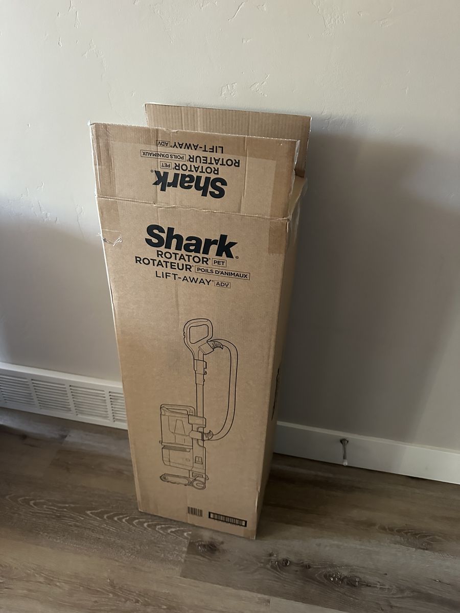 Vacuum Shark rotator Lift Away With Duoclean