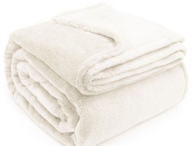 Luxurious Creamy White Plush Flannel Fleece Throw Blanket - Super Soft & Cozy
