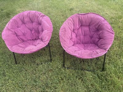 Comfy folding chairs